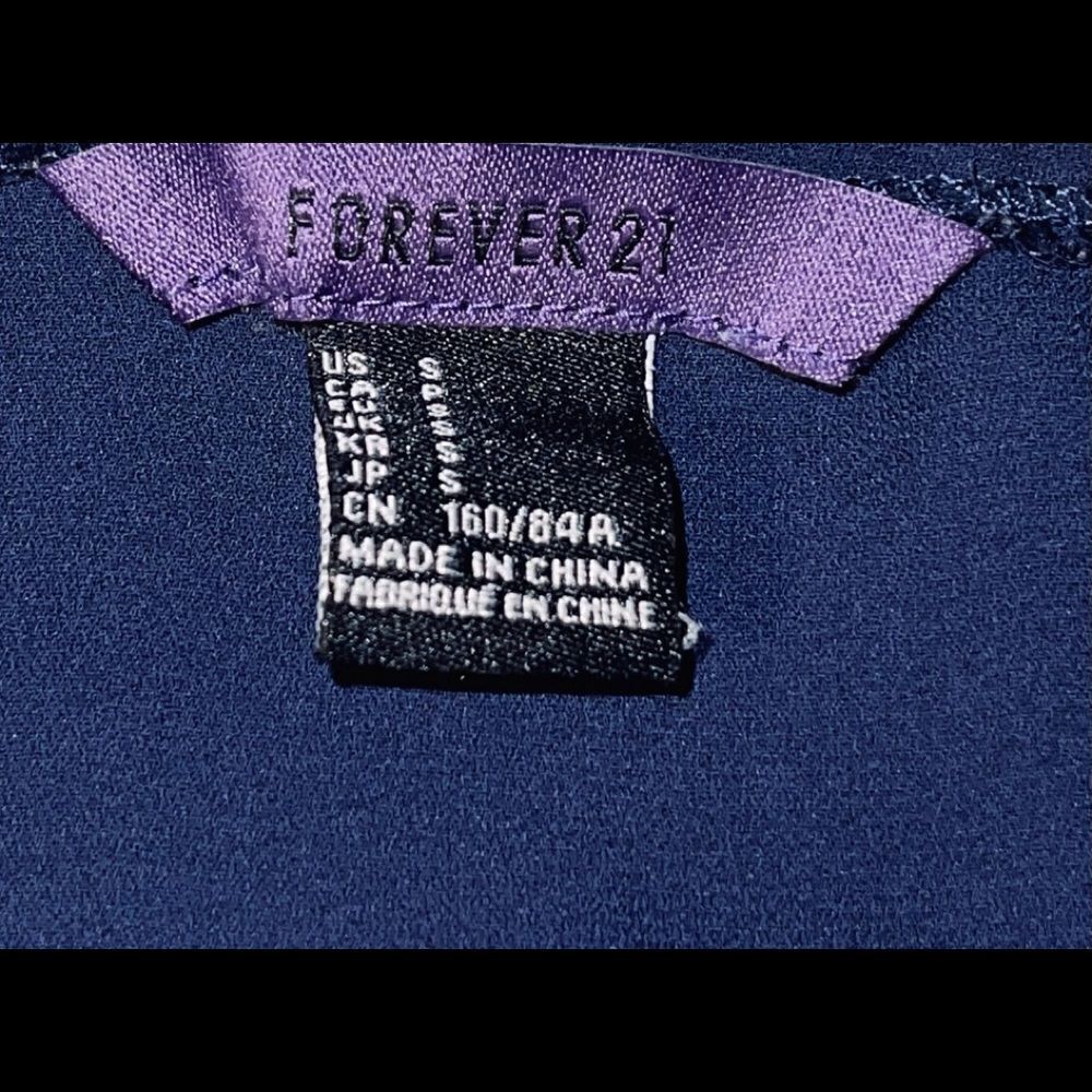 Forever 21 Navy Chiffon Top, Small - Picture 4 of 7